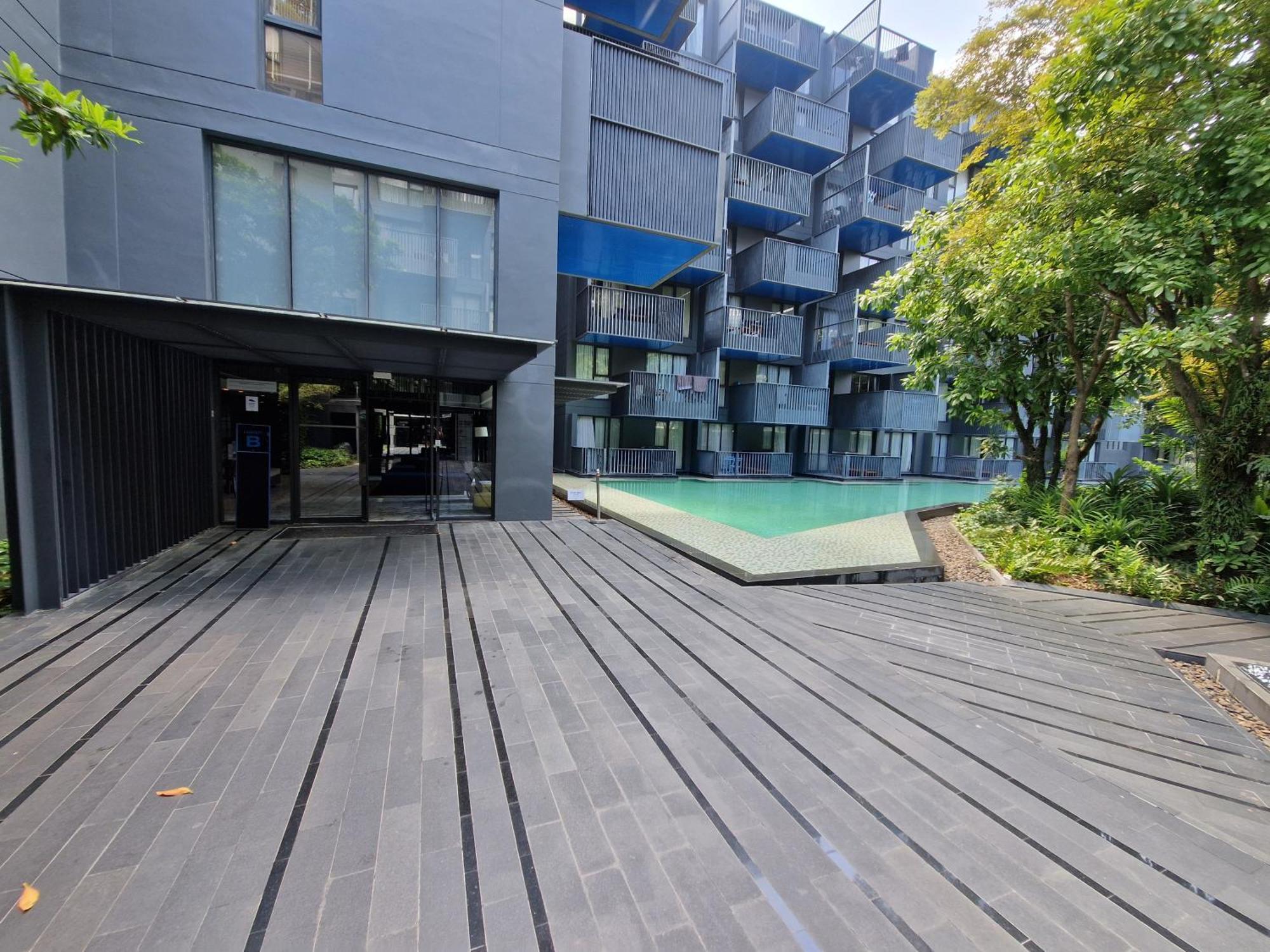 Apartment The Deck 7th Fl Mountain View 2