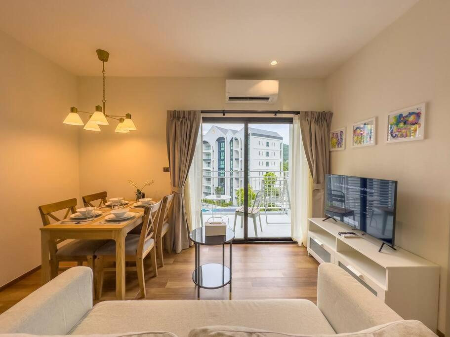 250m 6 Pools Kids Club In 1 Place ! C111 Apartment