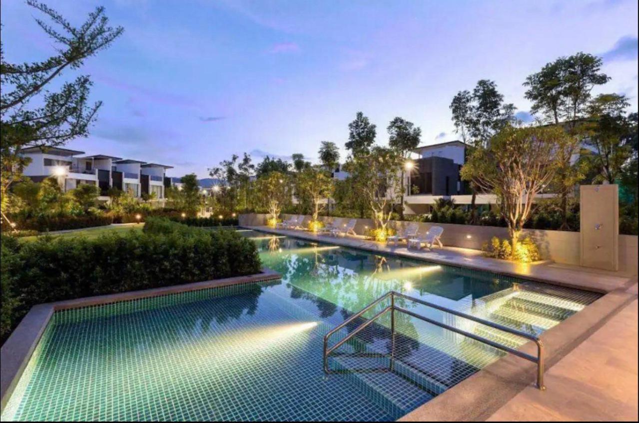 Big Garden Townhouse Laguna Park Villa Phuket