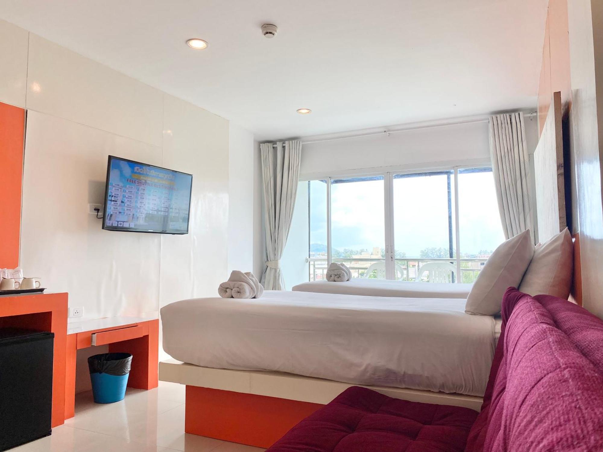 Platinums Hotel 3*