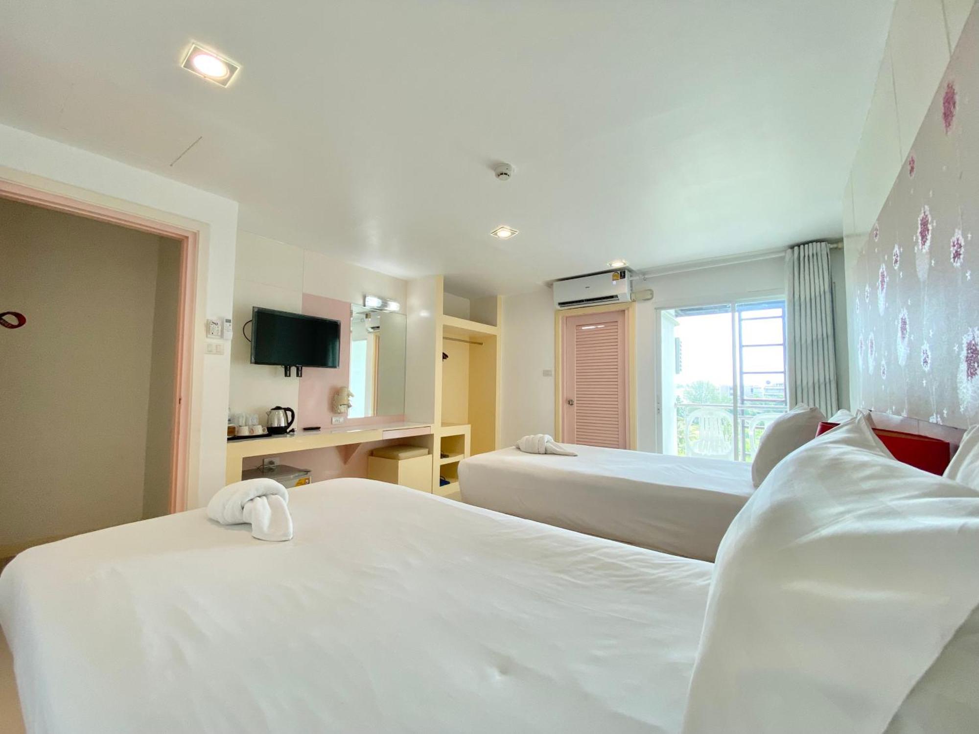 Platinums Hotel