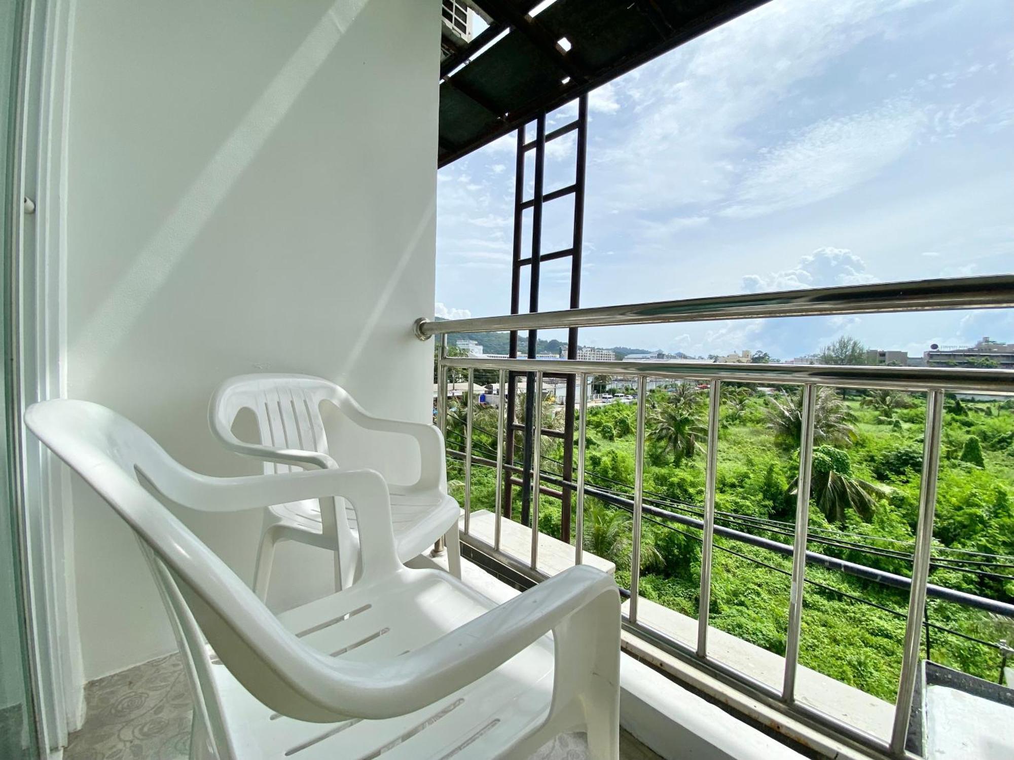 Platinums Hotel
