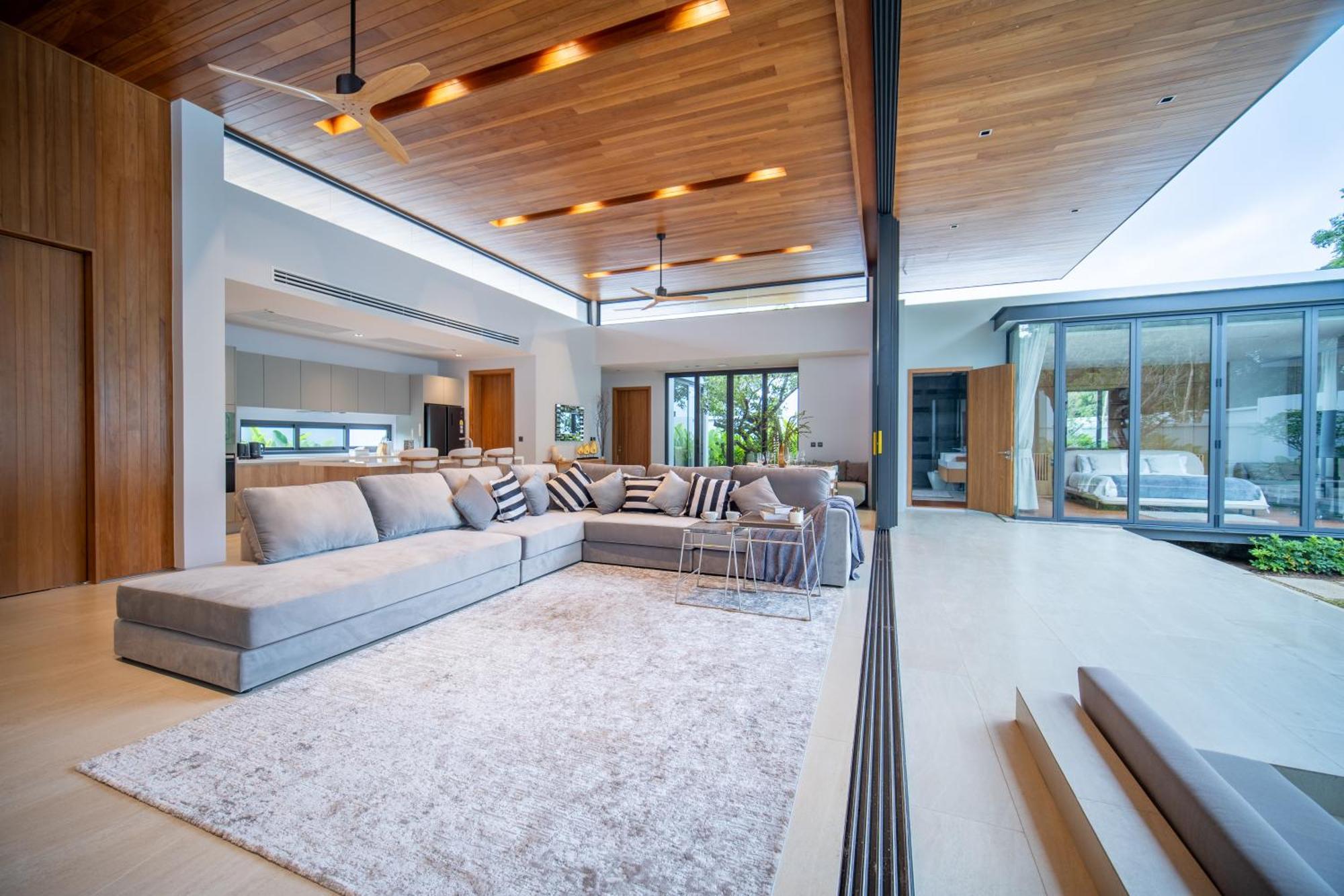 Botanica Foresta 4br Luxury With Pool By Nla Villa
