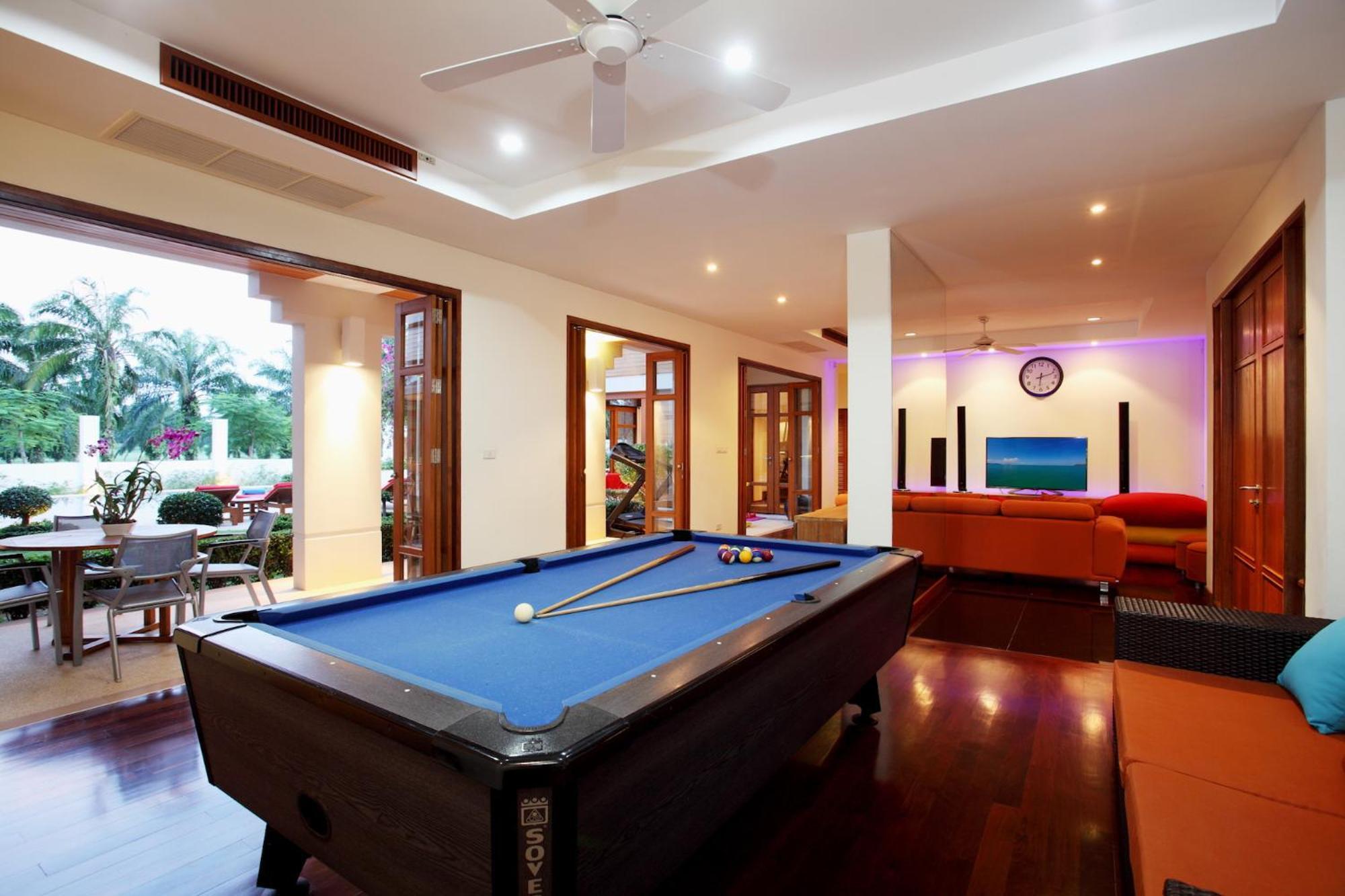 Villa 18 - Serene Golf Escape *