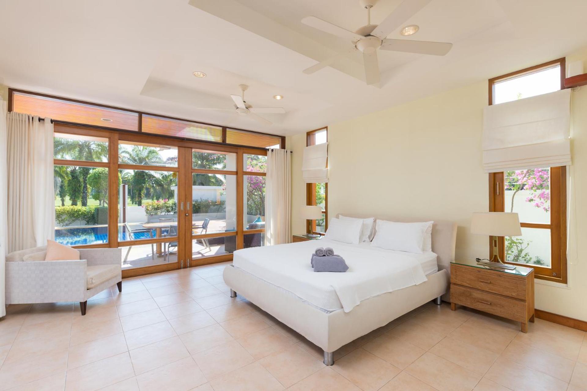 Villa 18 - Serene Golf Escape