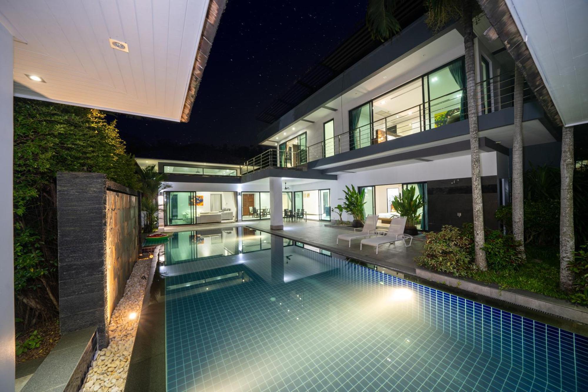 Diamond By Ryan, Boat Avenue * Phuket