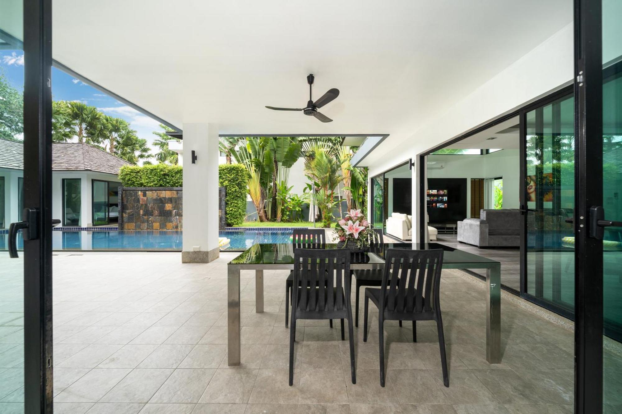 Diamond By Ryan, Boat Avenue Phuket