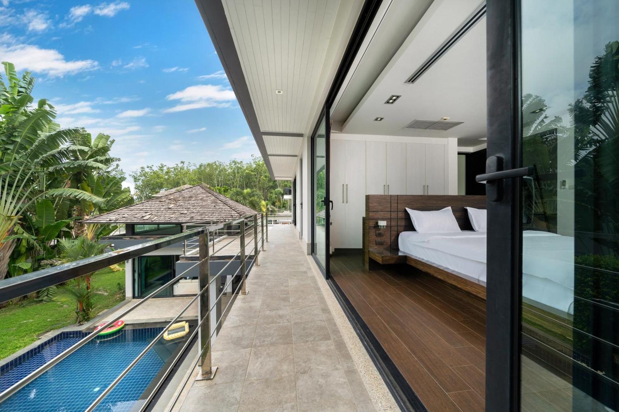Diamond By Ryan, Boat Avenue * Phuket