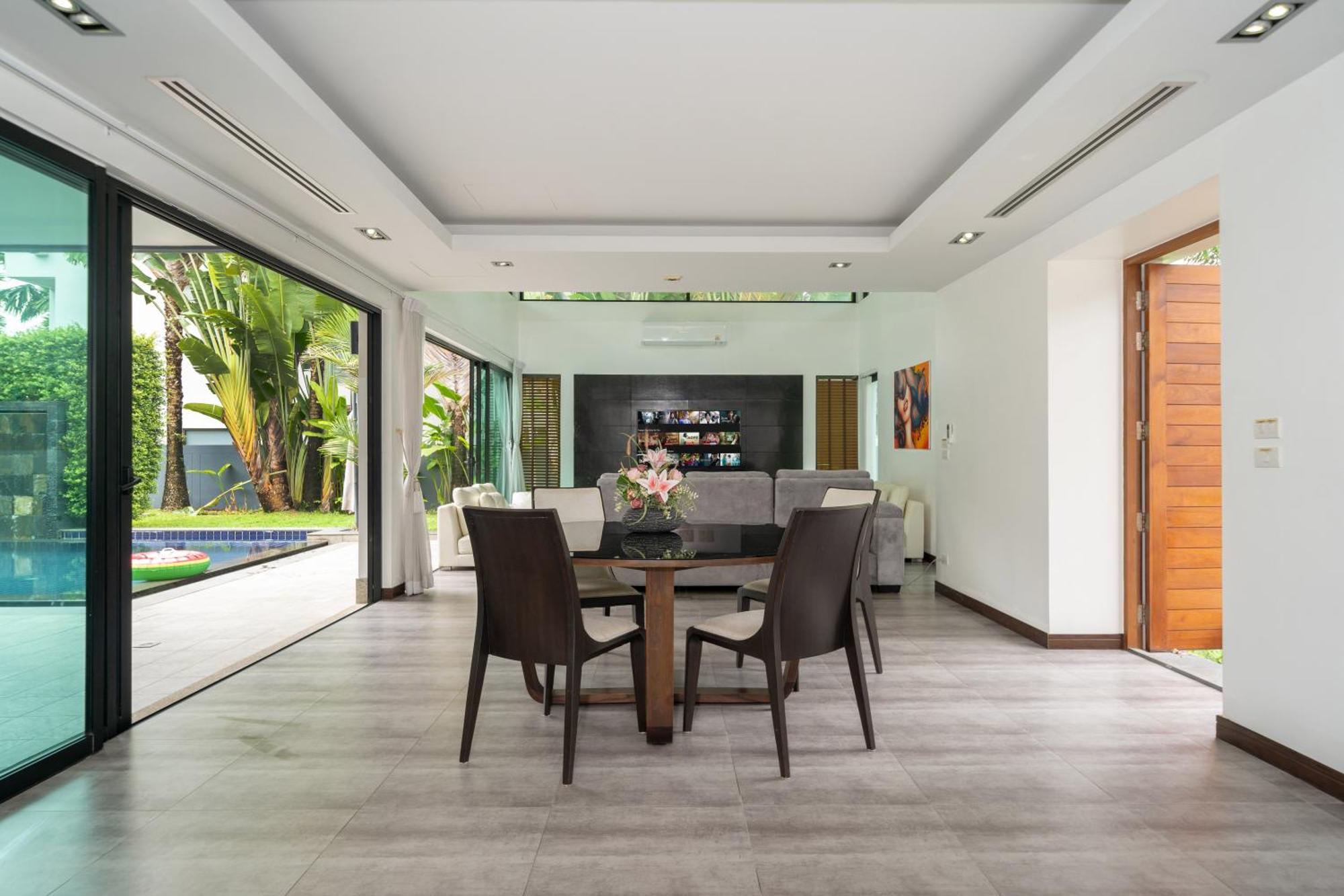 Villa Diamond By Ryan, Boat Avenue