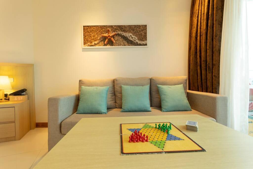 Sea View Bar 5 Dinning Front F4 C114 Apartment