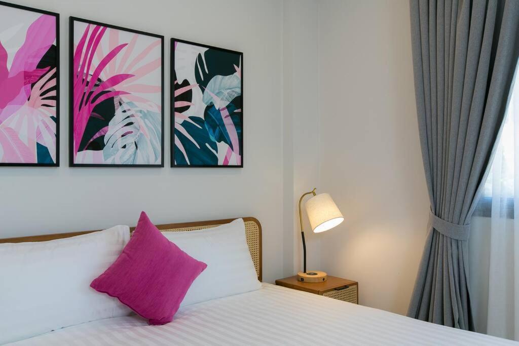 Wow Academy & Soi Tai-aed 3a * Ban Suan (Phuket)