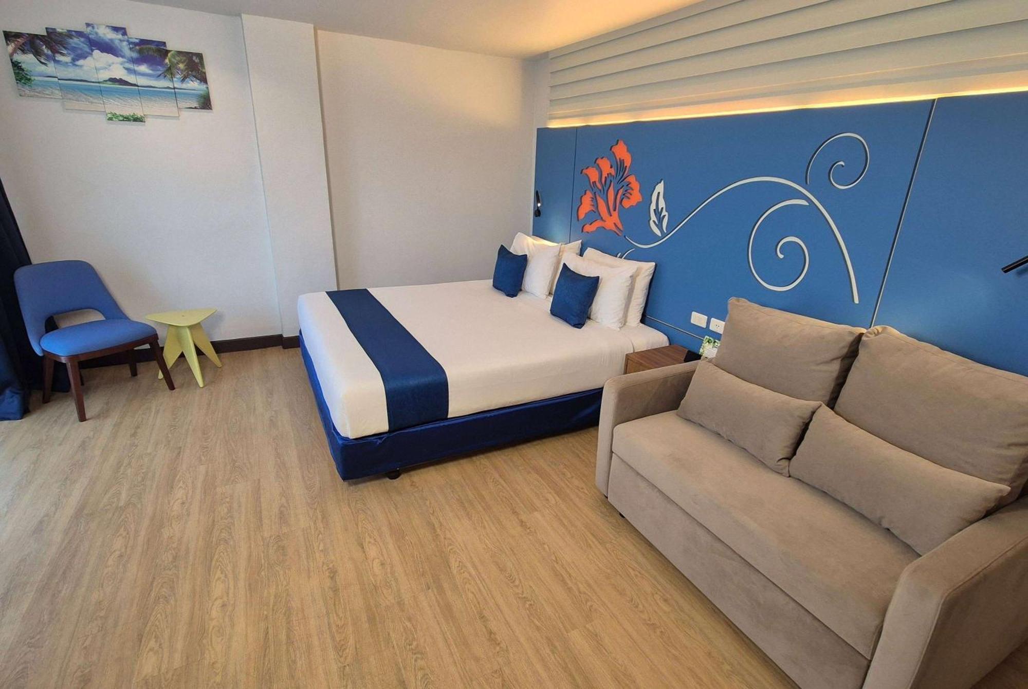 Days By Wyndham Hotel 3*