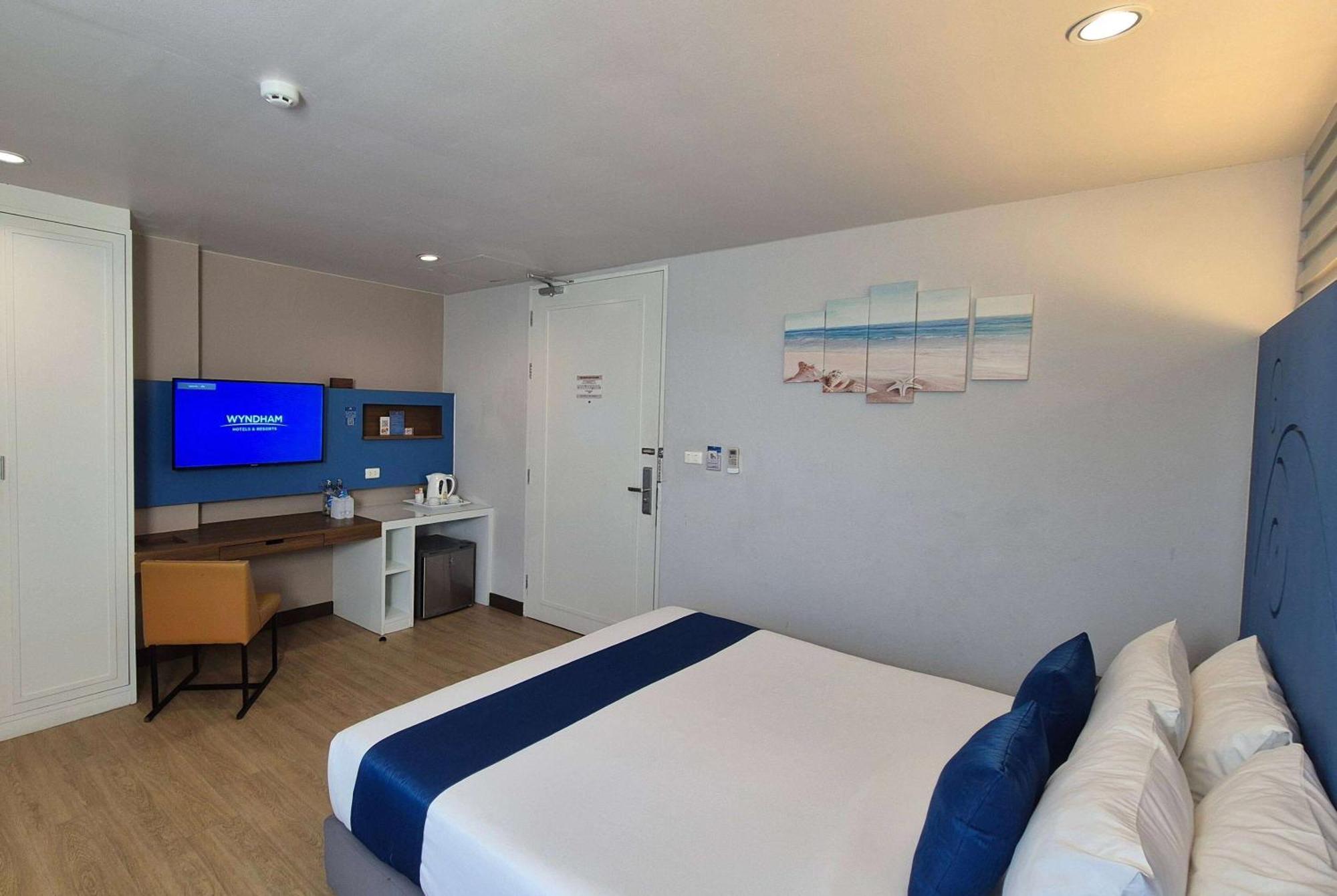 Days By Wyndham Hotel Patong
