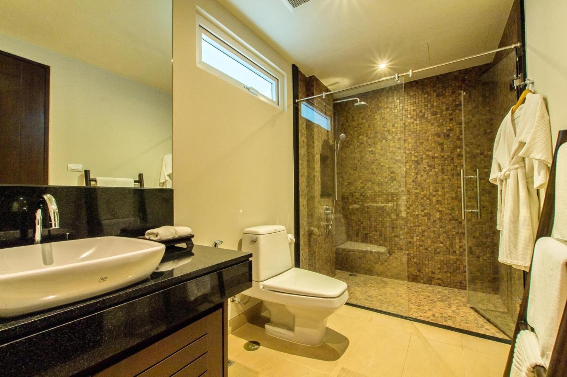 Apartment Dahlia 2 Bedroom Amazing Seaview