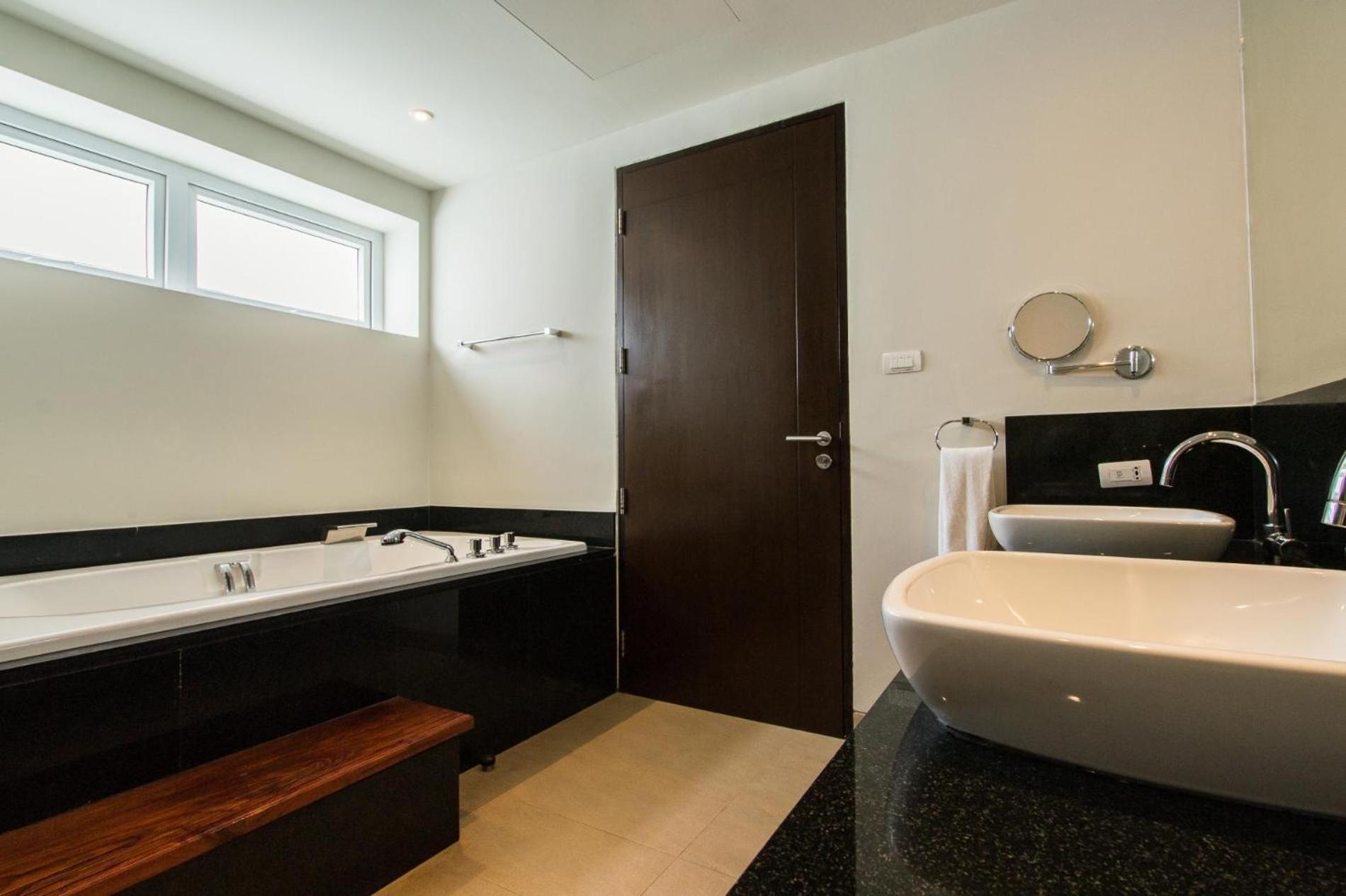 Dahlia 2 Bedroom Amazing Seaview Apartment *