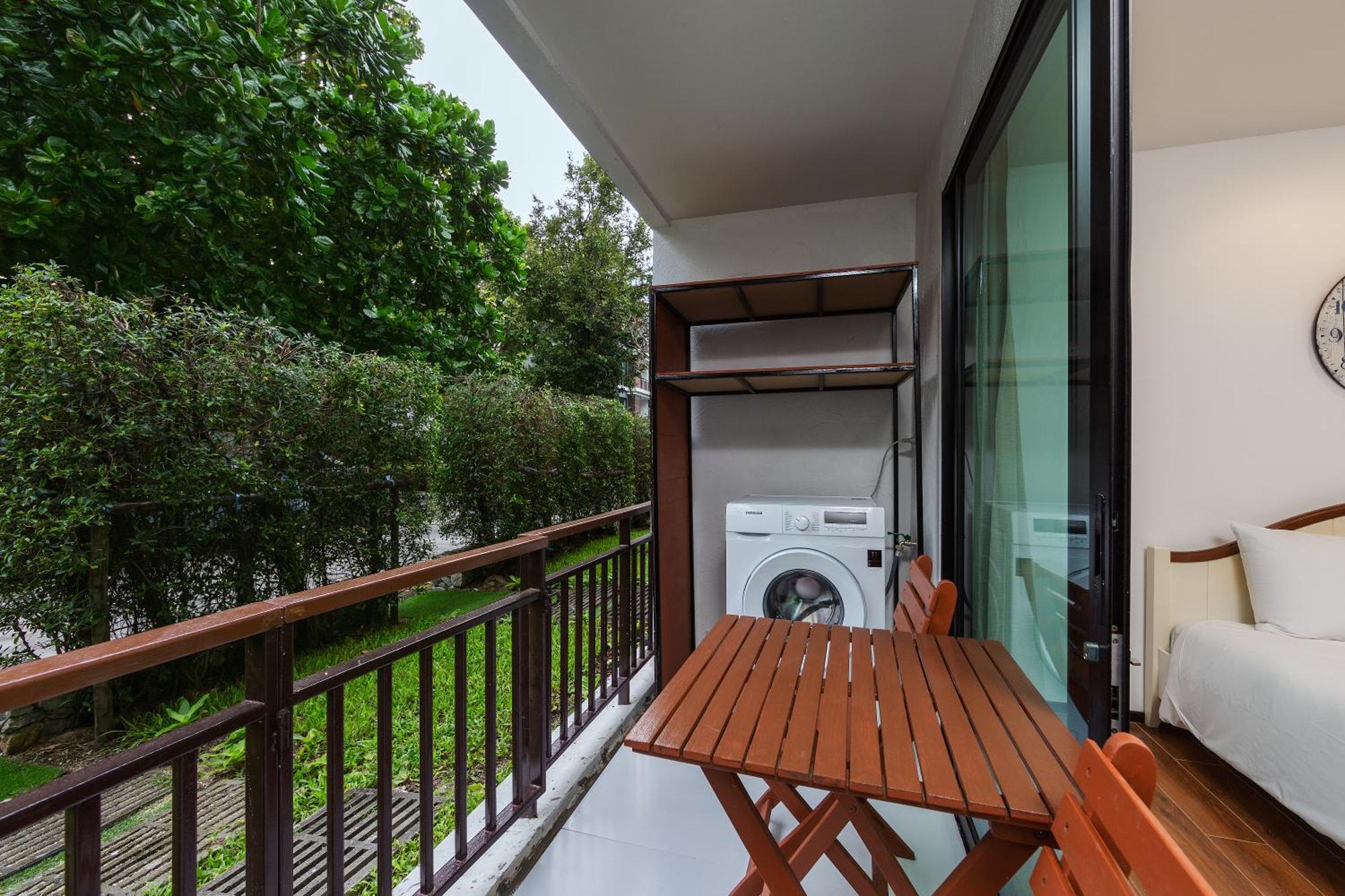 Apartment Renovated In The Title Phase I,