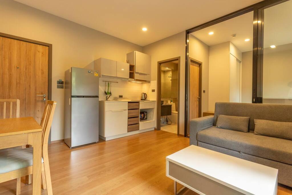 Gym Sauna Everything Walking Distance C117 Apartment