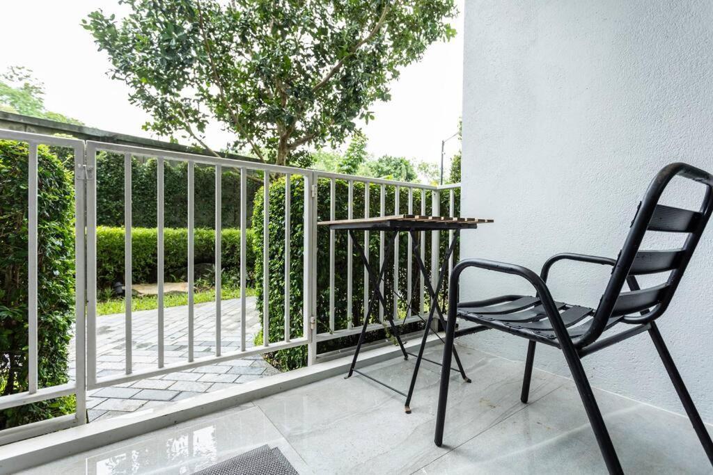 Gym Sauna Everything Walking Distance C117 Apartment Rawai