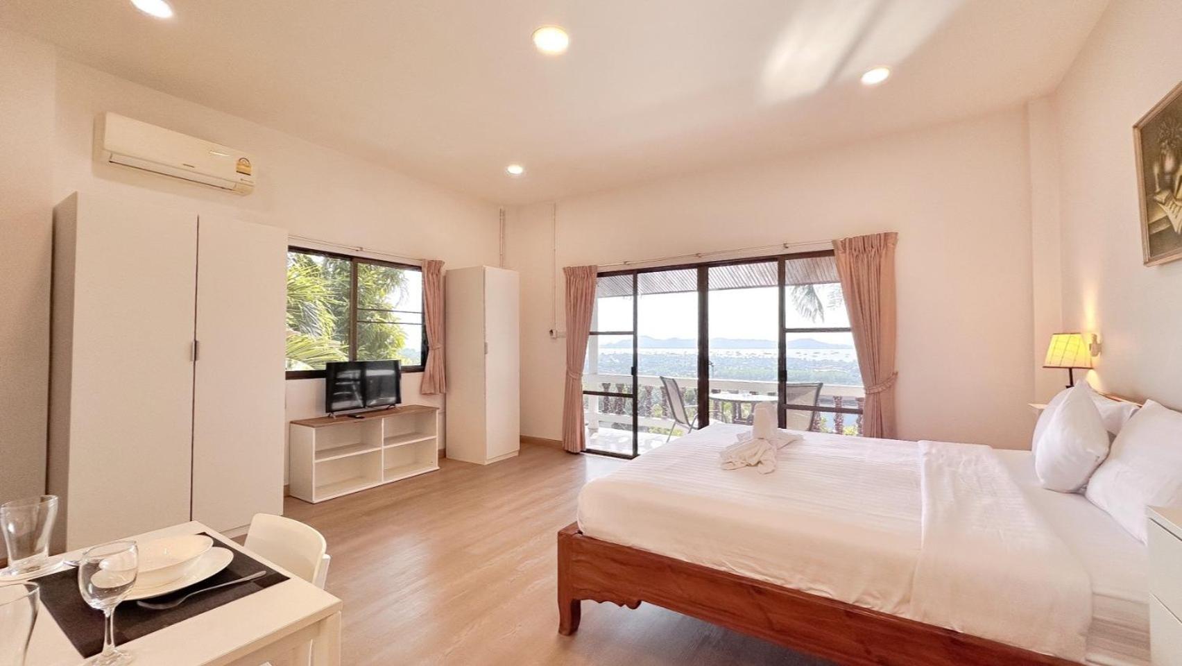 Asava Rawai Sea View Private *