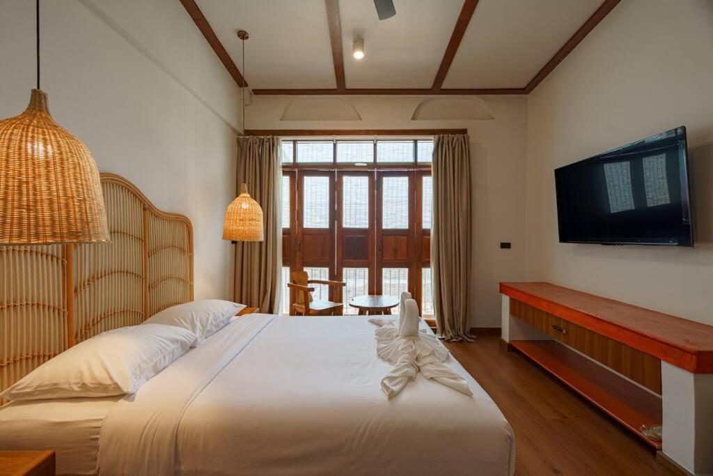 Lapassa Phuket 3 Bedroom Pool In By Resava Villa