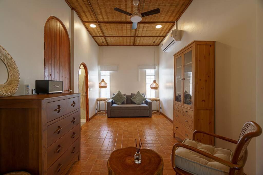 Lapassa Phuket 3 Bedroom Pool In By Resava *