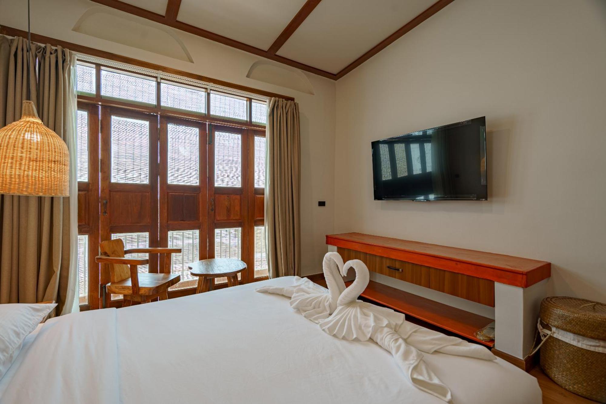 Lapassa Phuket 3 Bedroom Pool In By Resava Villa Rawai
