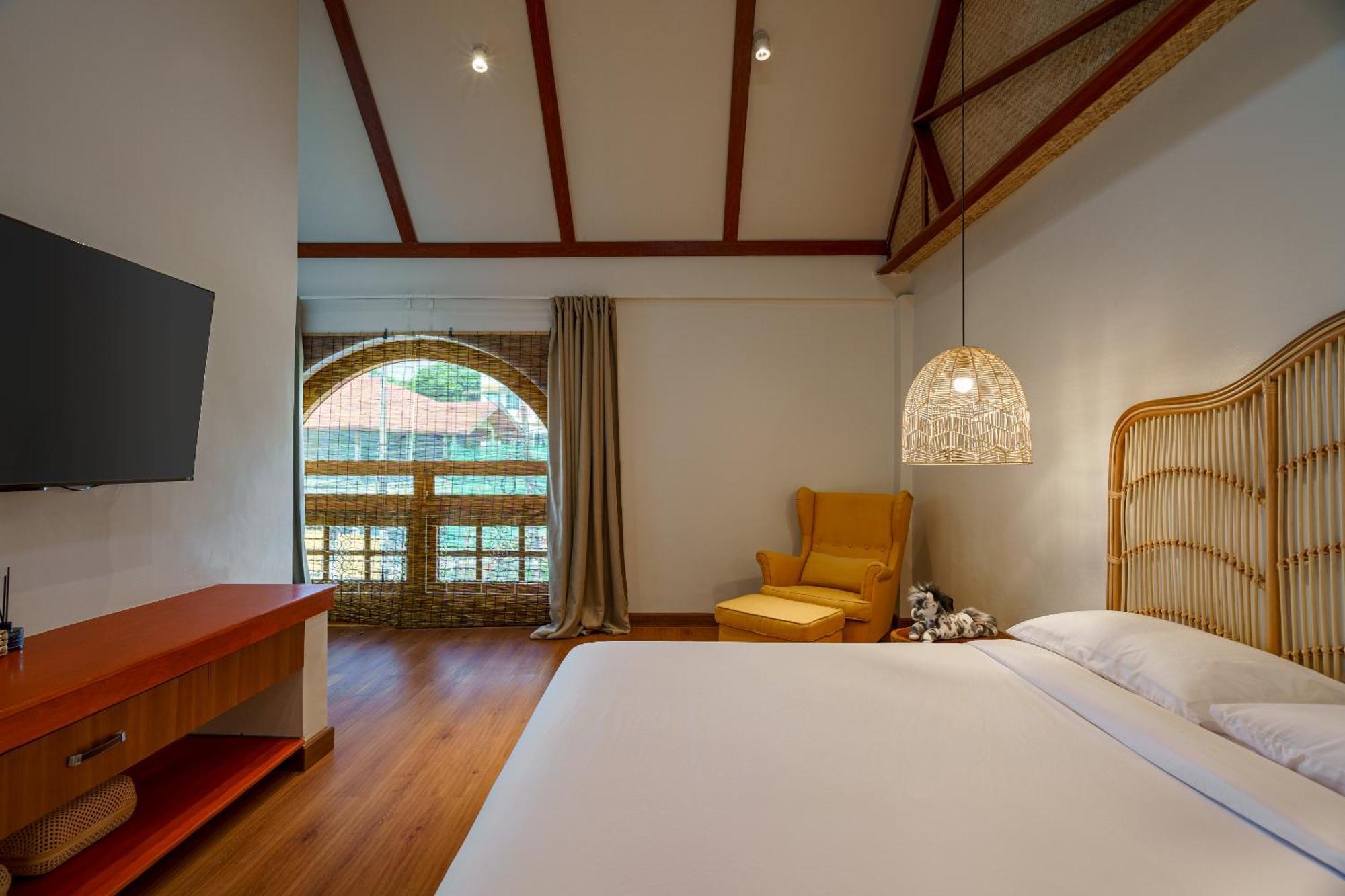 Lapassa Phuket 3 Bedroom Pool In By Resava * Rawai