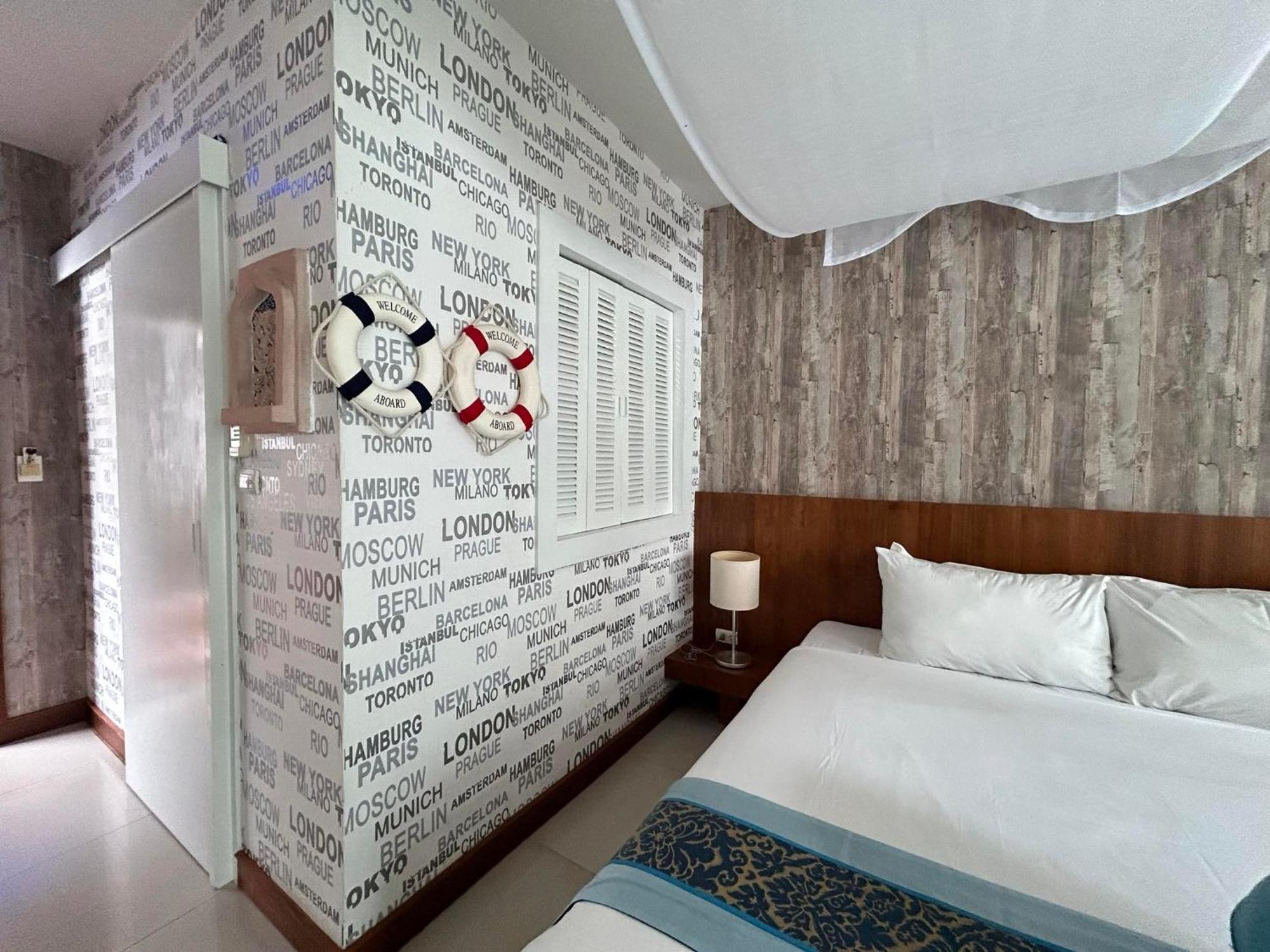 Benyada - Hotel Surin Beach (Phuket)