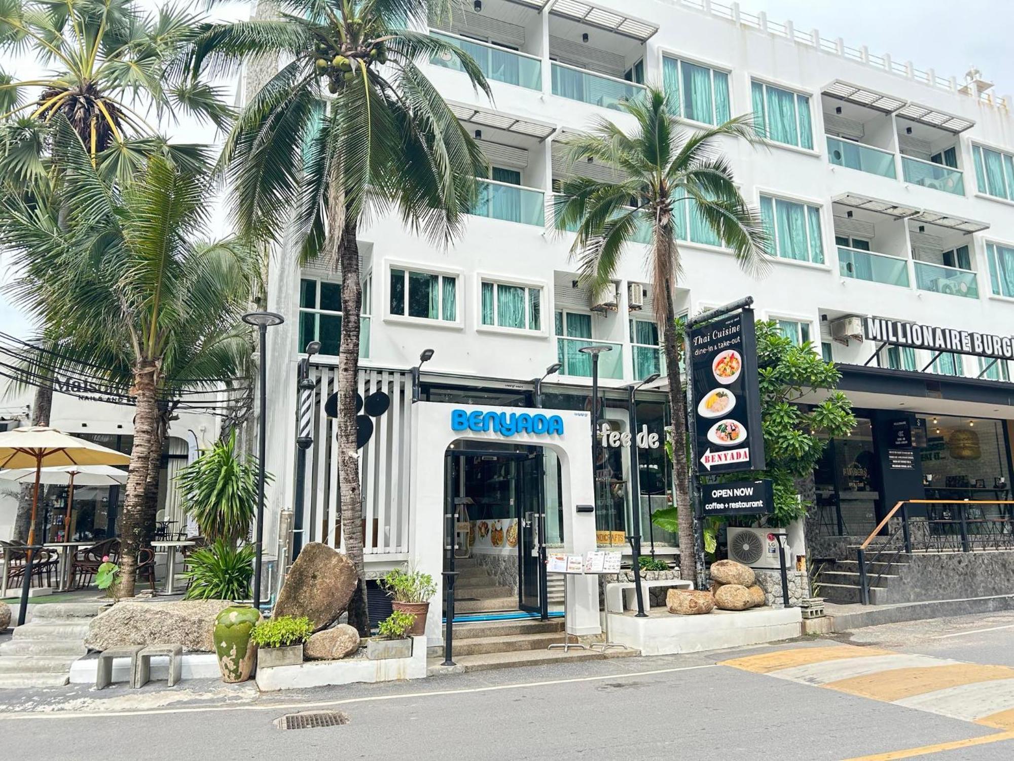 Benyada - Surin Beach (Phuket)