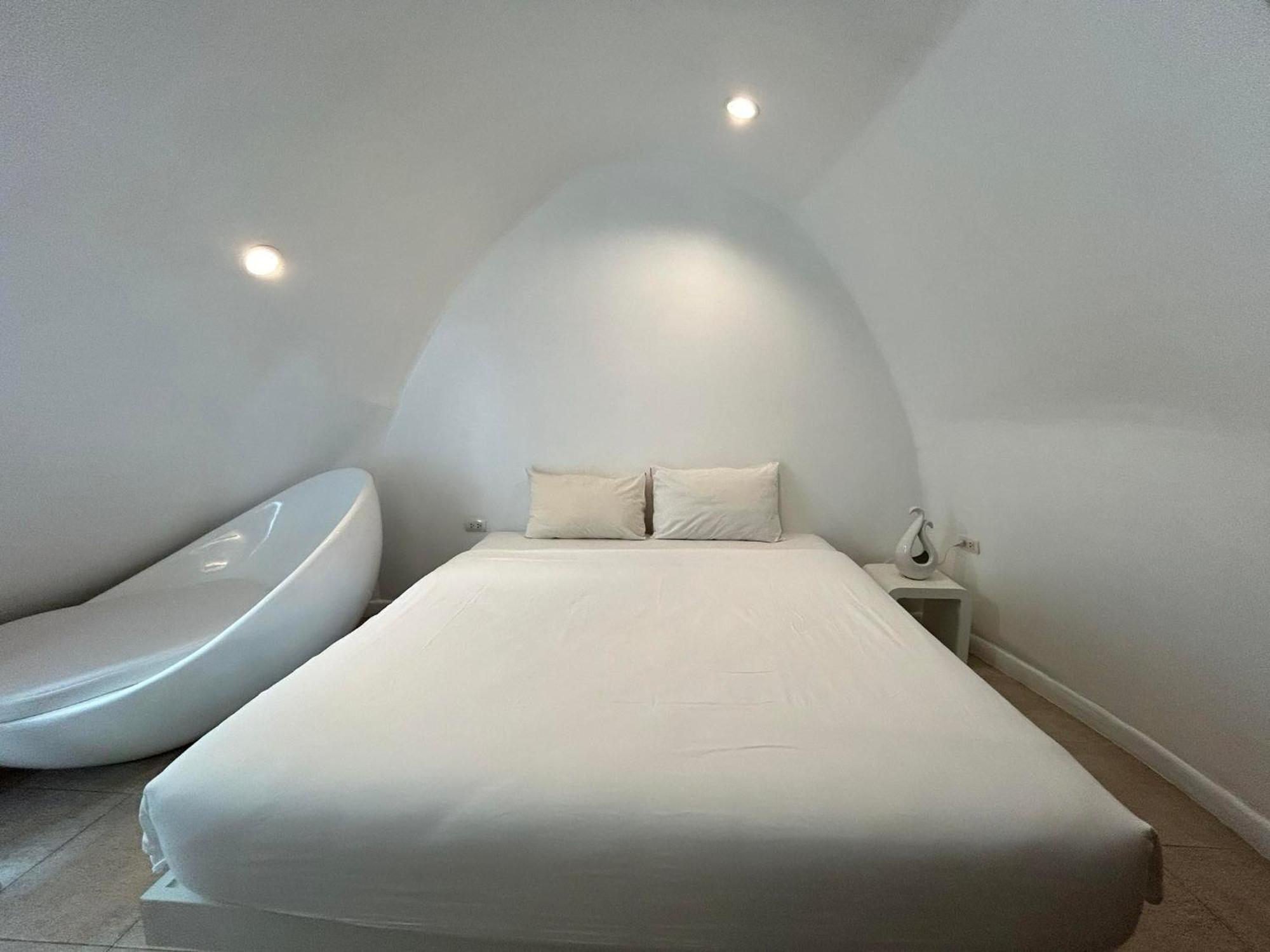 Benyada - Hotel Surin Beach (Phuket)