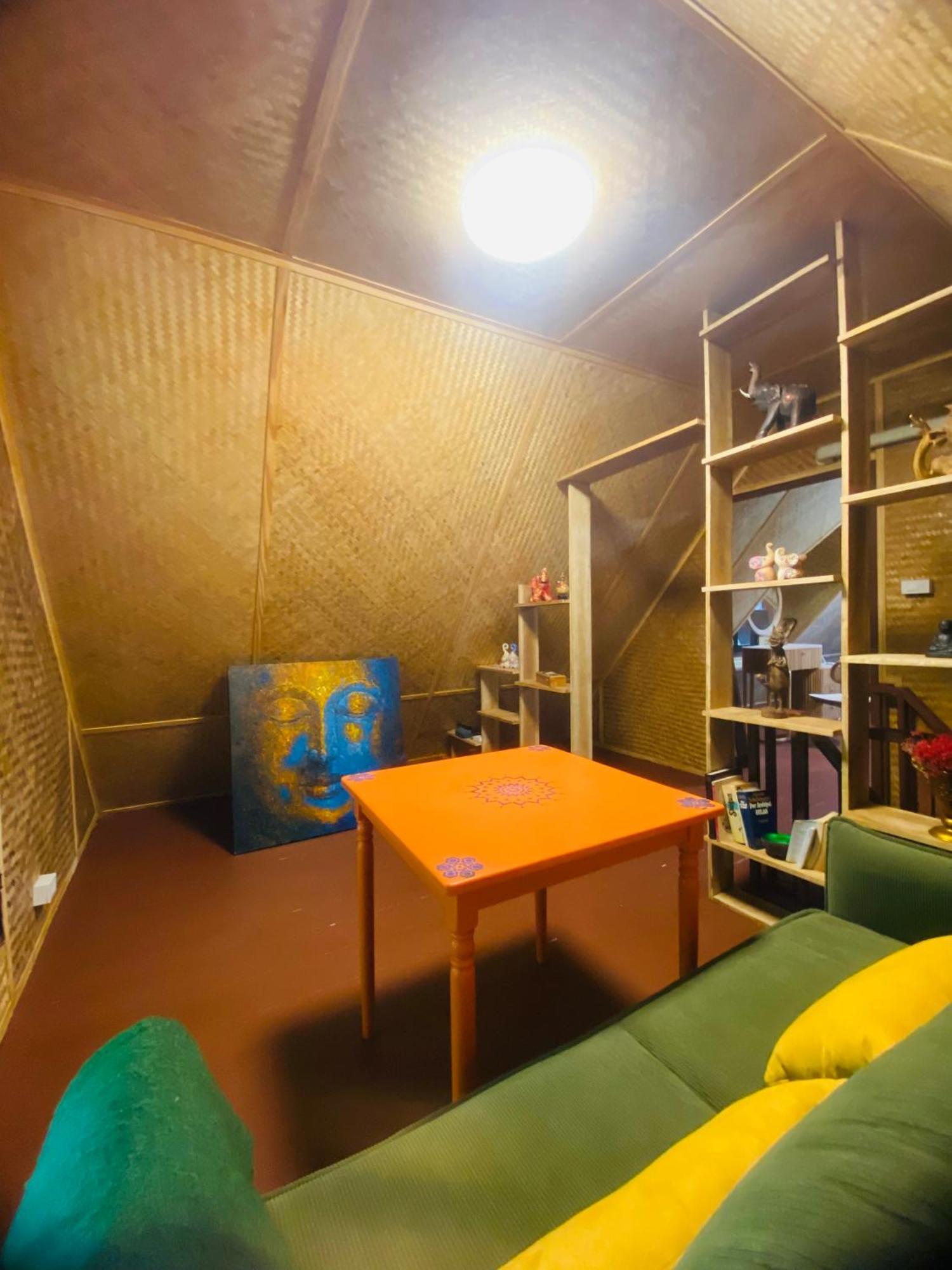 Jungle House At Yanui In Rawai Vakantiehuis