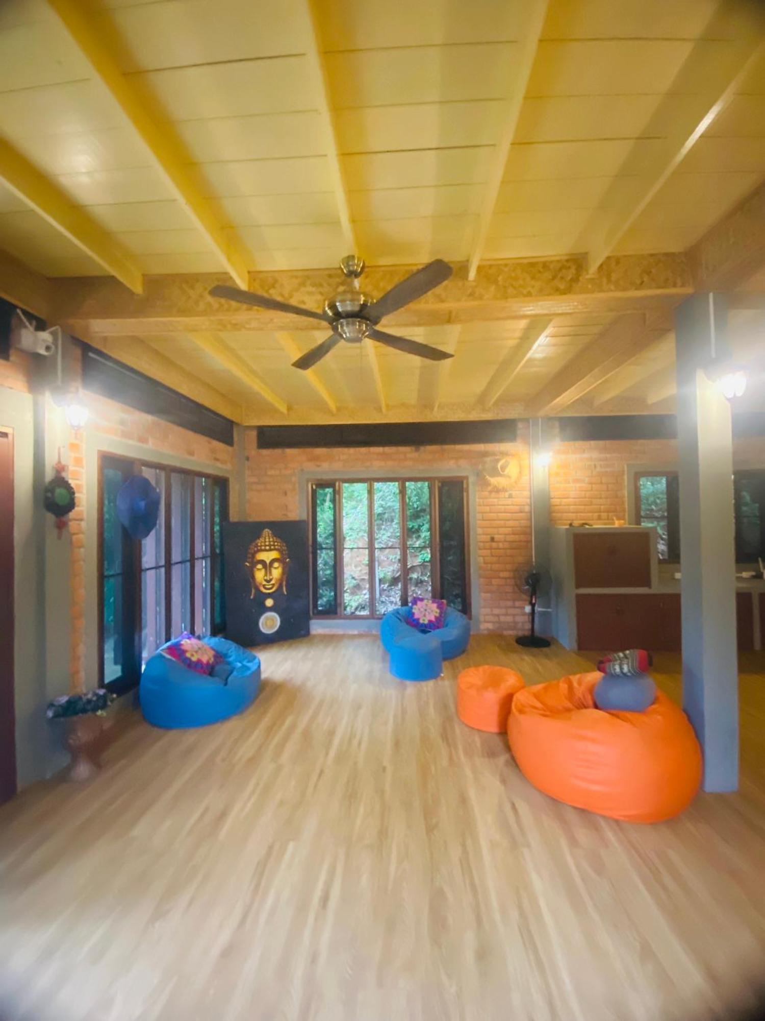 Jungle House At Yanui In Rawai Vakantiehuis