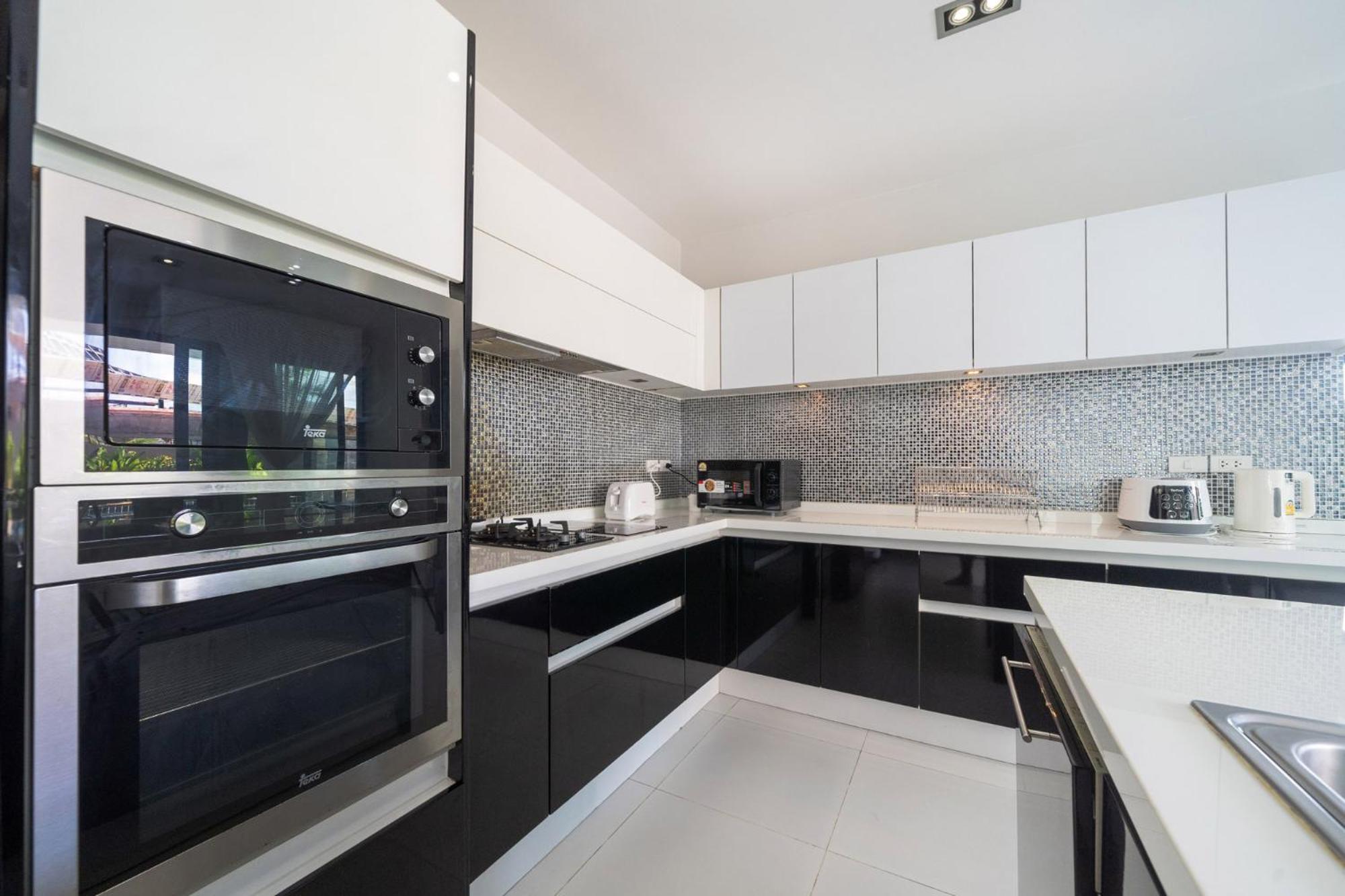Diamond By Ryan, Boat Avenue Villa Phuket