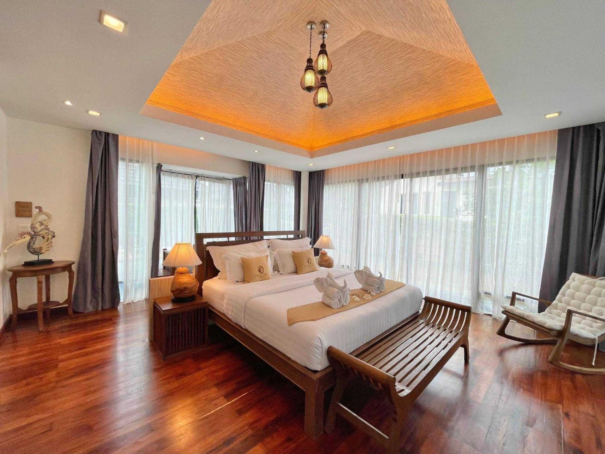 Ozone Phuket Vila *