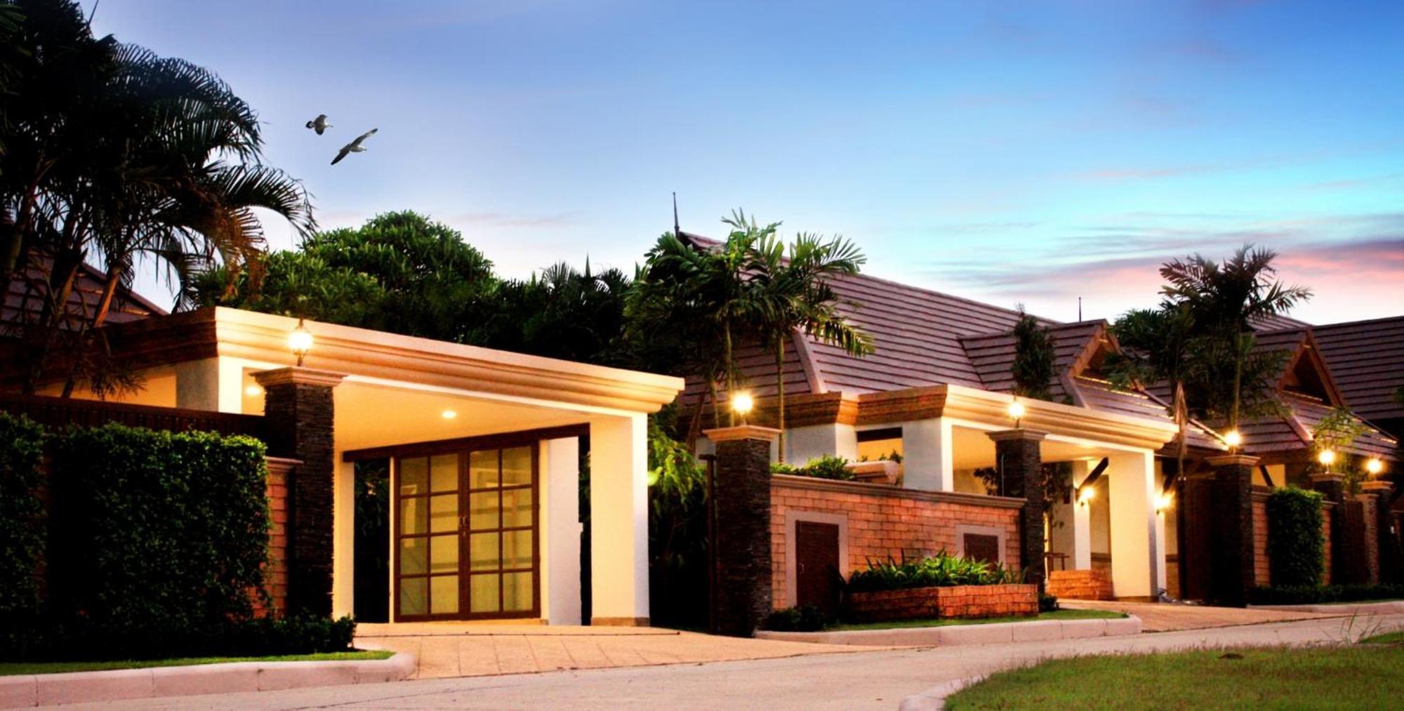 Ozone Phuket Vila *