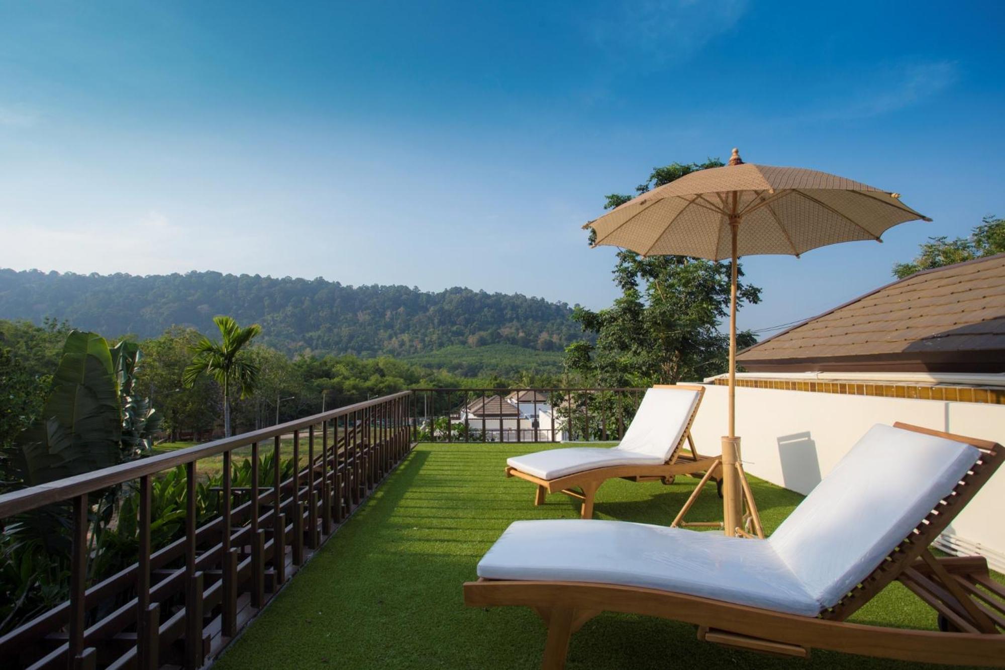 Ozone Phuket Vila *