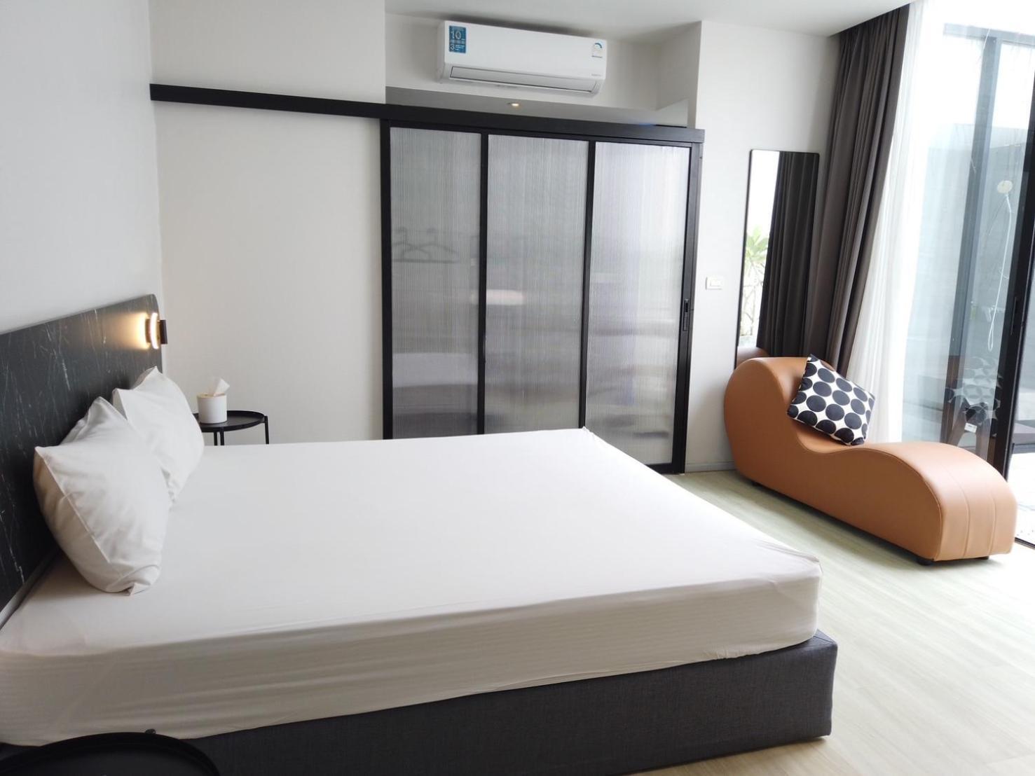 Innluxphuket Liebeshotel *