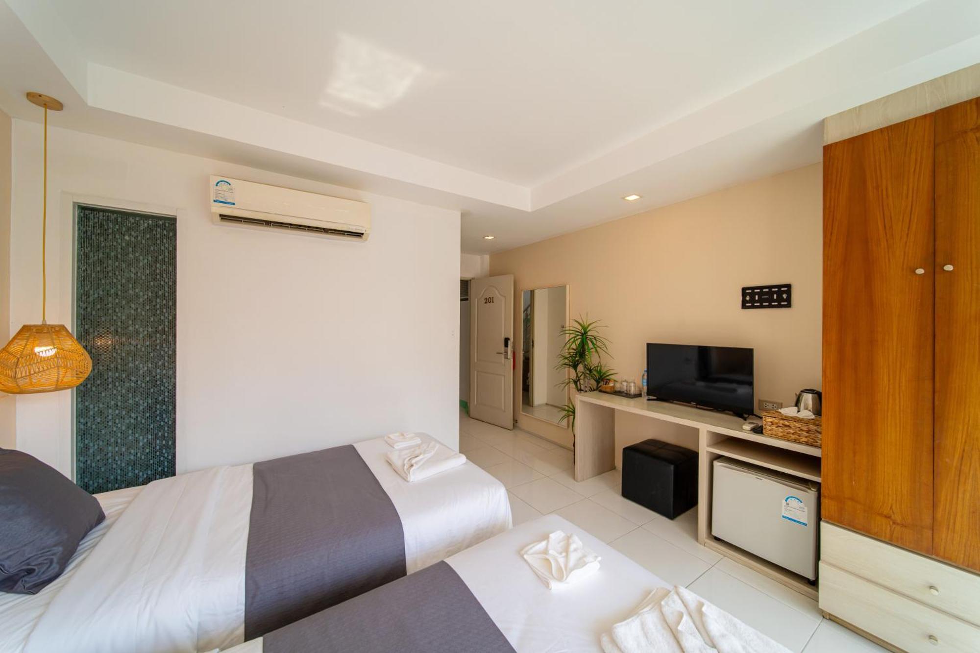 Catnip Seaside Hotel&cafe Hotel 3*