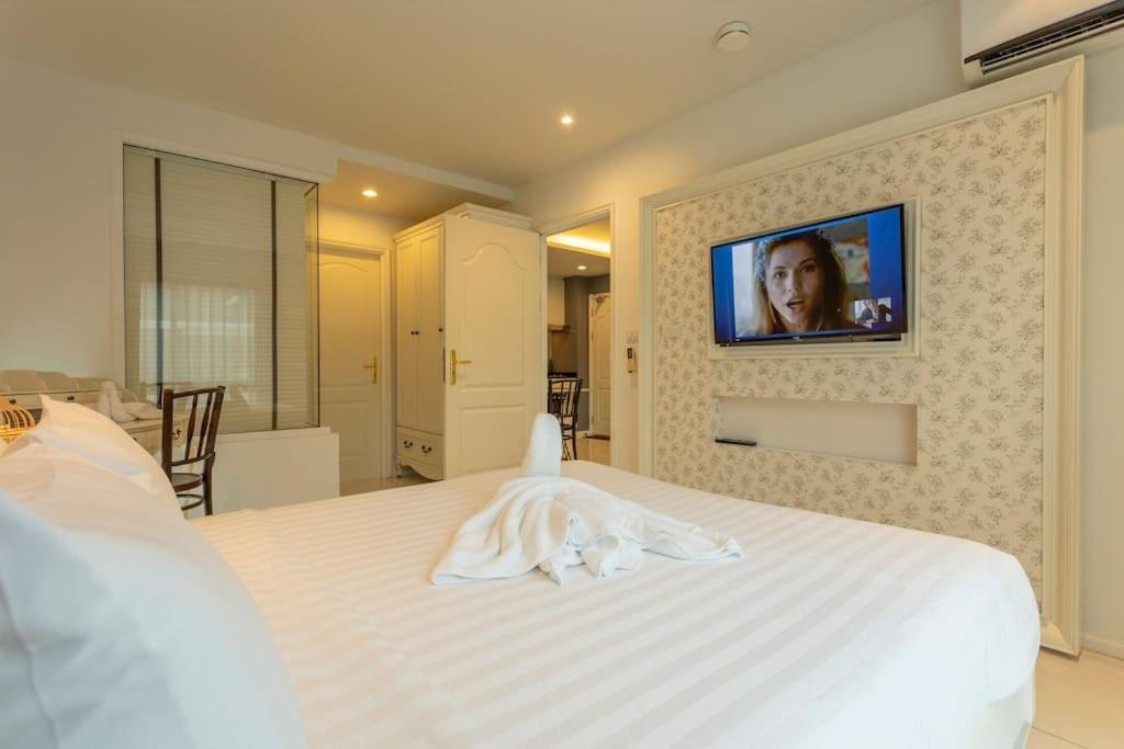 Front Everyting U Need Walking Distance C140 Apartment *
