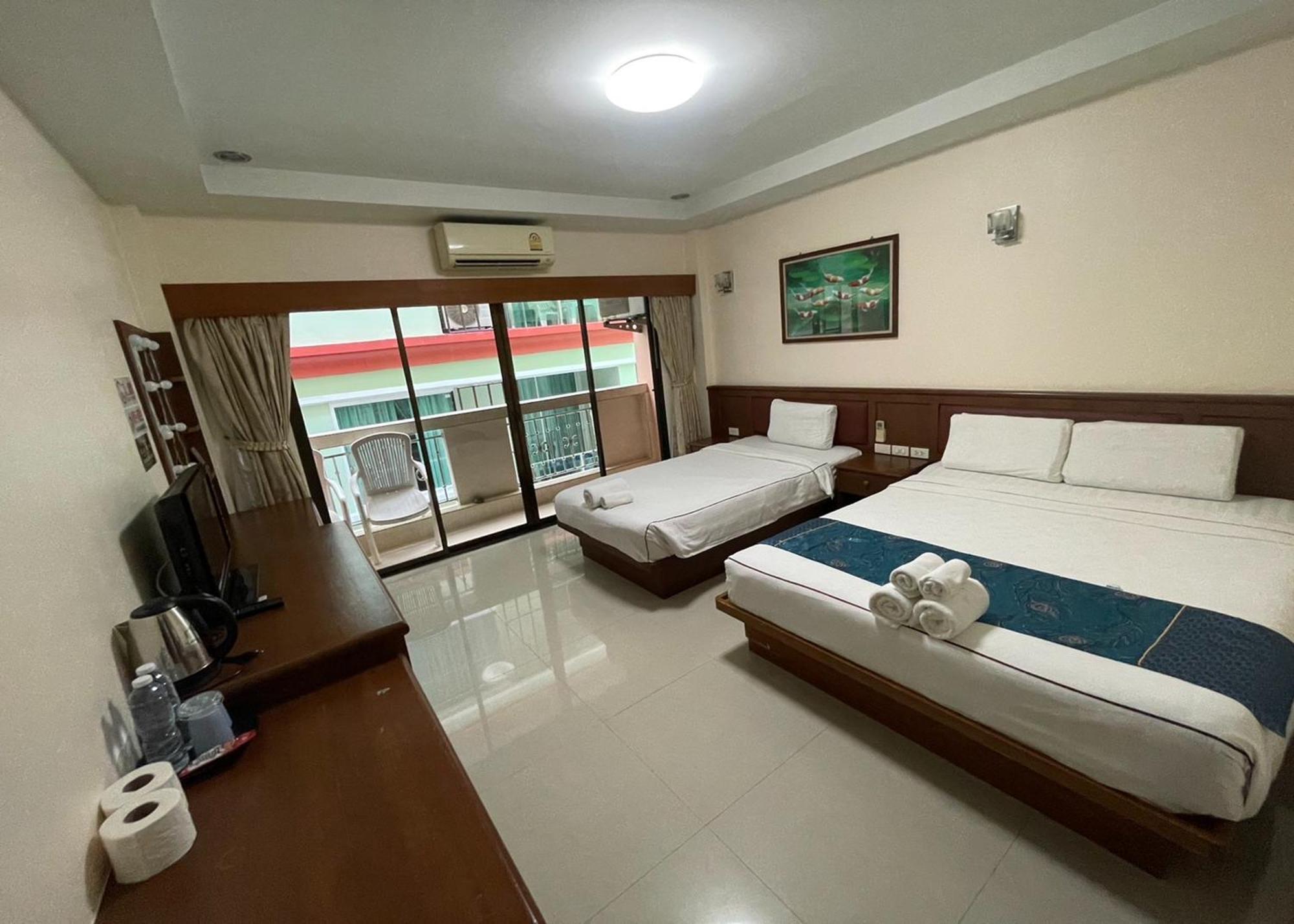 One World One 1 Hotel