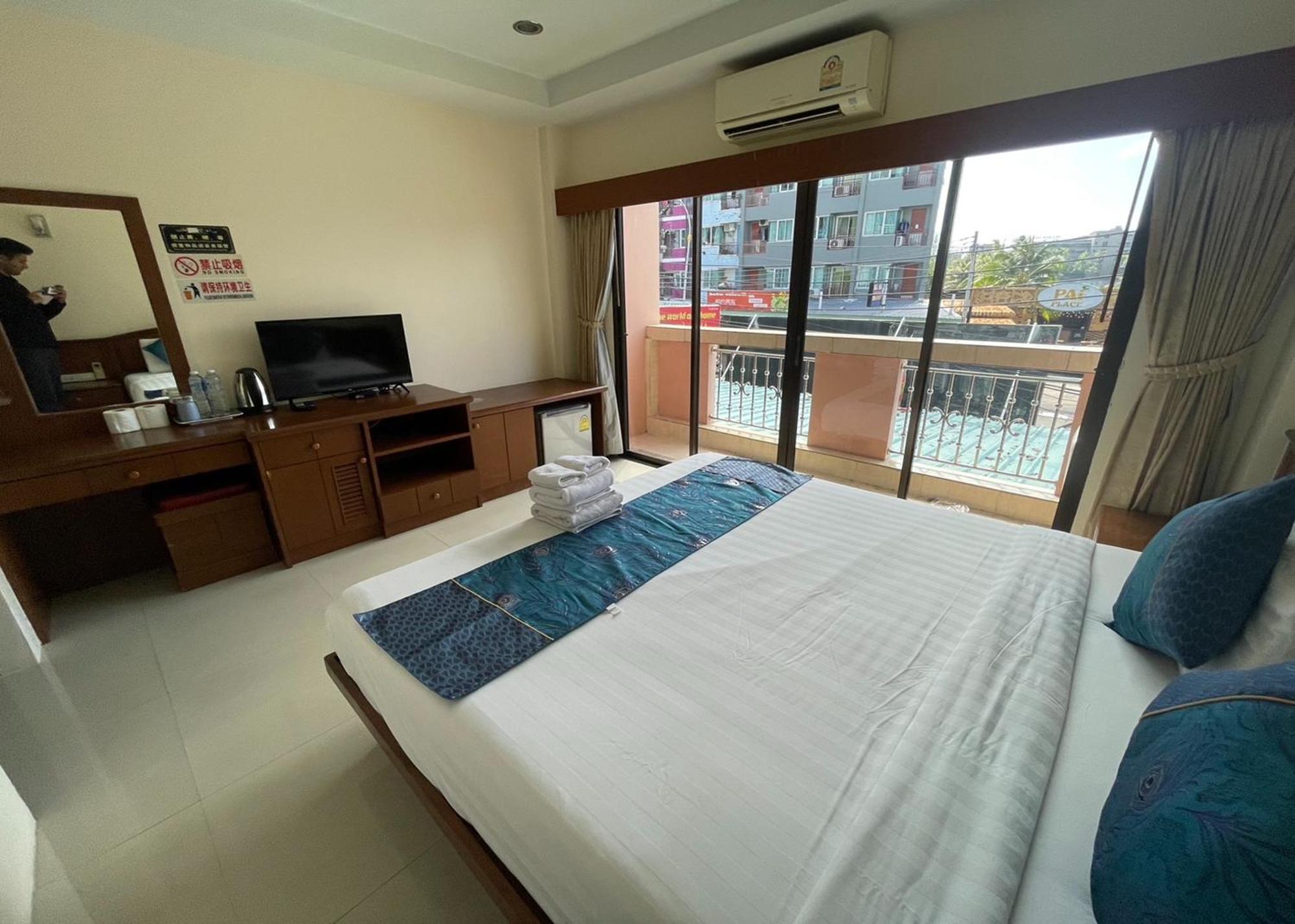 One World One 1 Patong