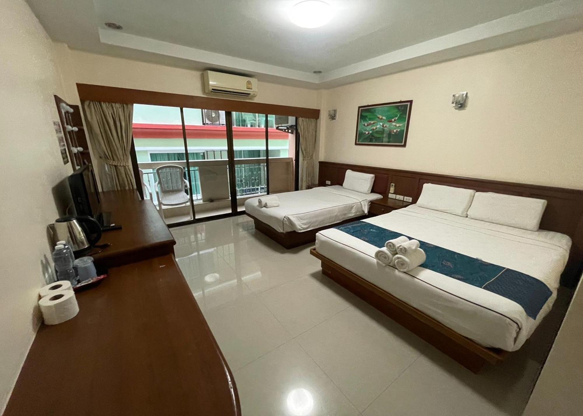 One World One 1 Hotel