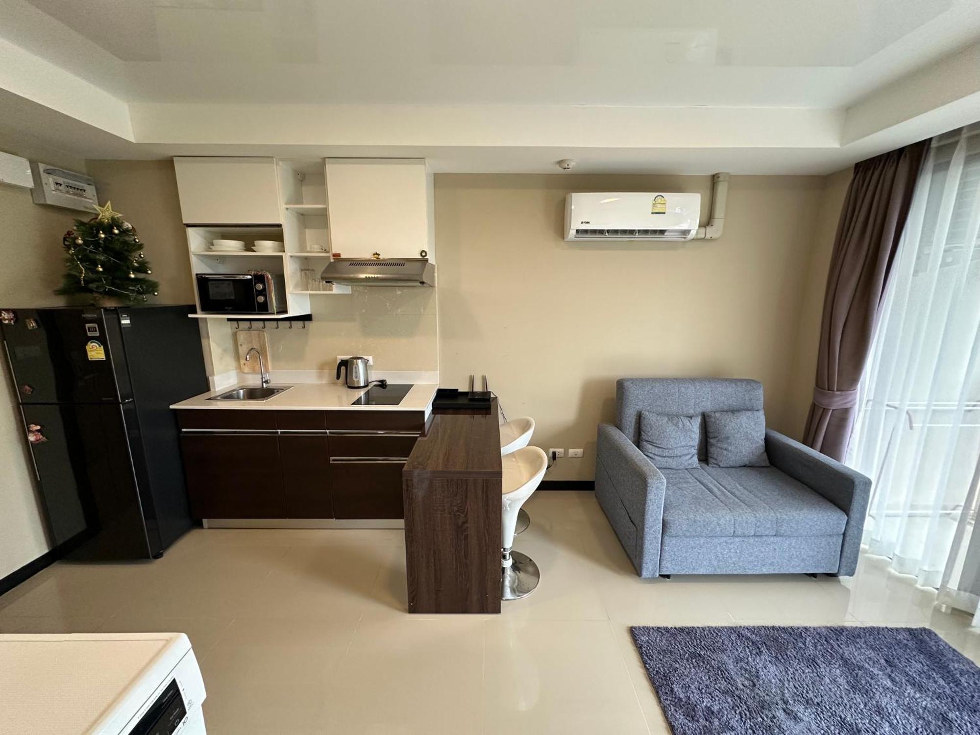 Cozy 1 Bedroom Walking Distance To The Beach! Apartment Ban Bo Sai Klang