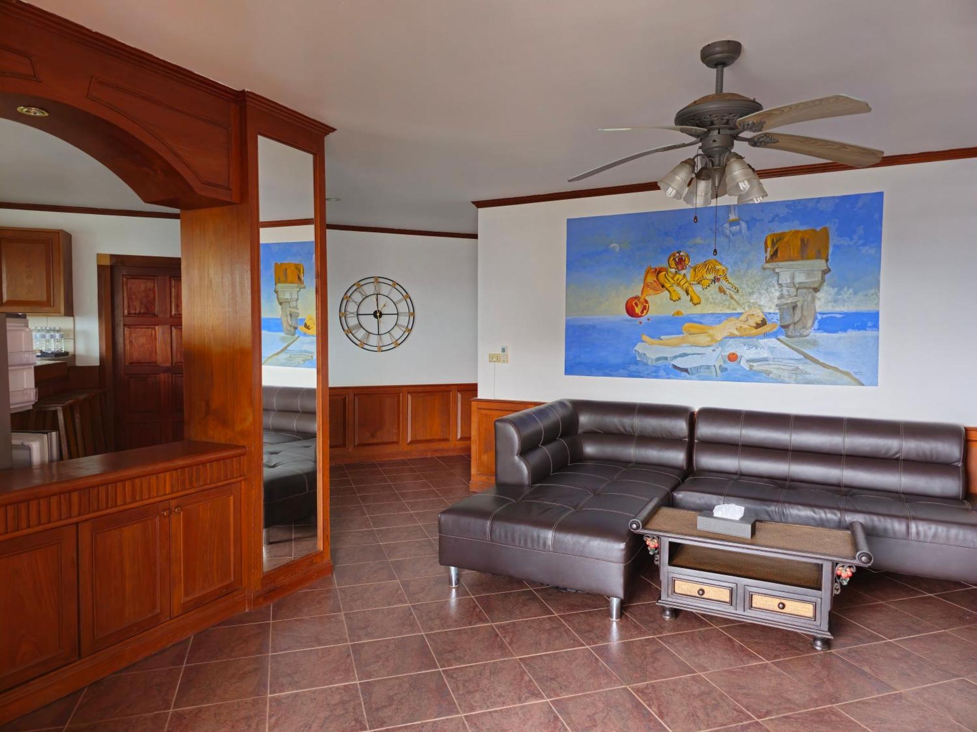 Sai Rougn Apartment *