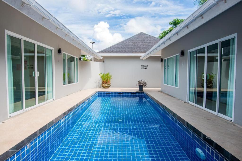 De Palm Poolvilla Phuket