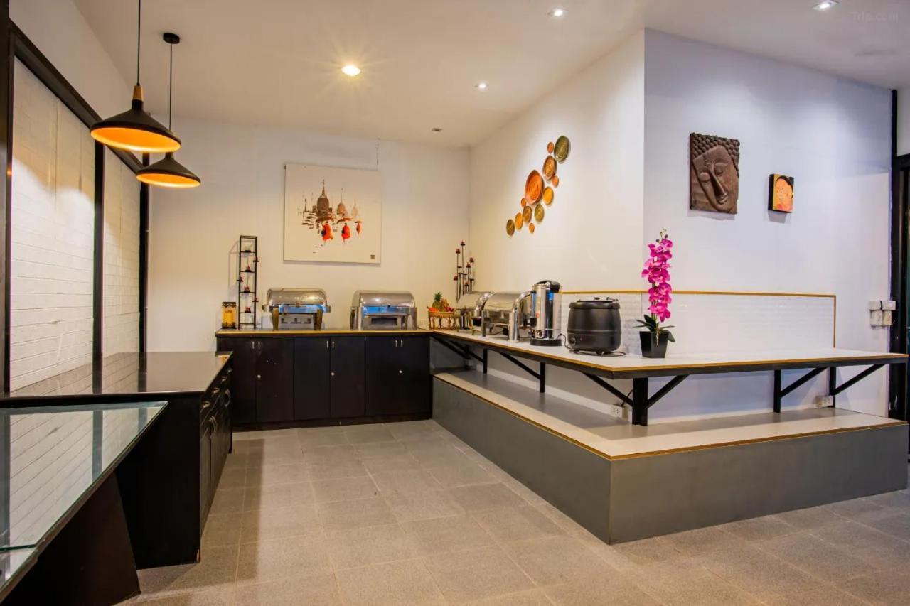 De Palm Poolvilla Phuket Villa *