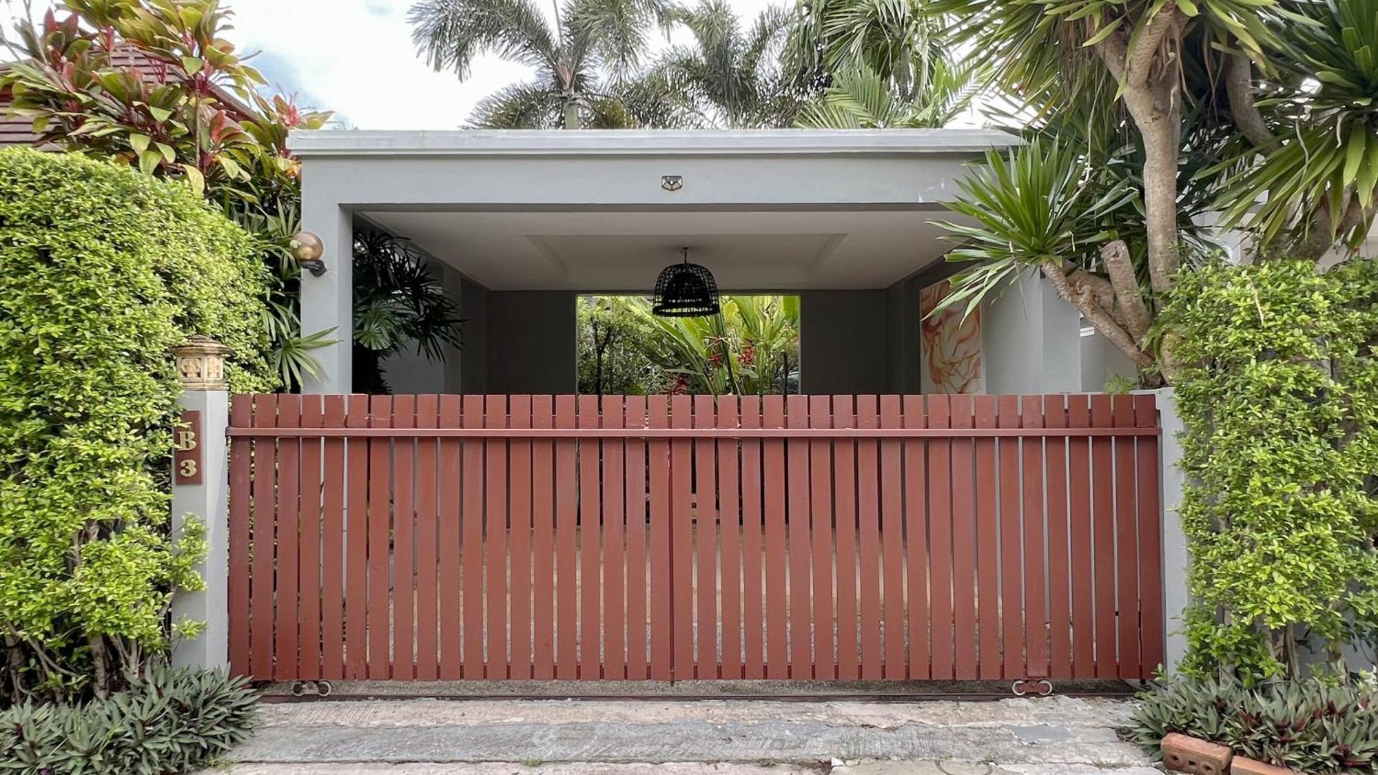 De Palm Poolvilla Phuket Ban Chin Tham Mai