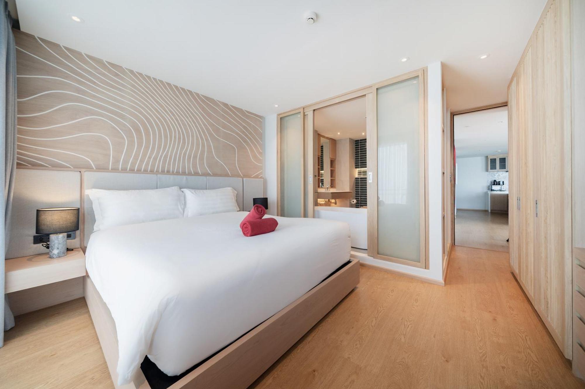 Chic Design & Full Seaview 2br 16c, Near Apartamento *