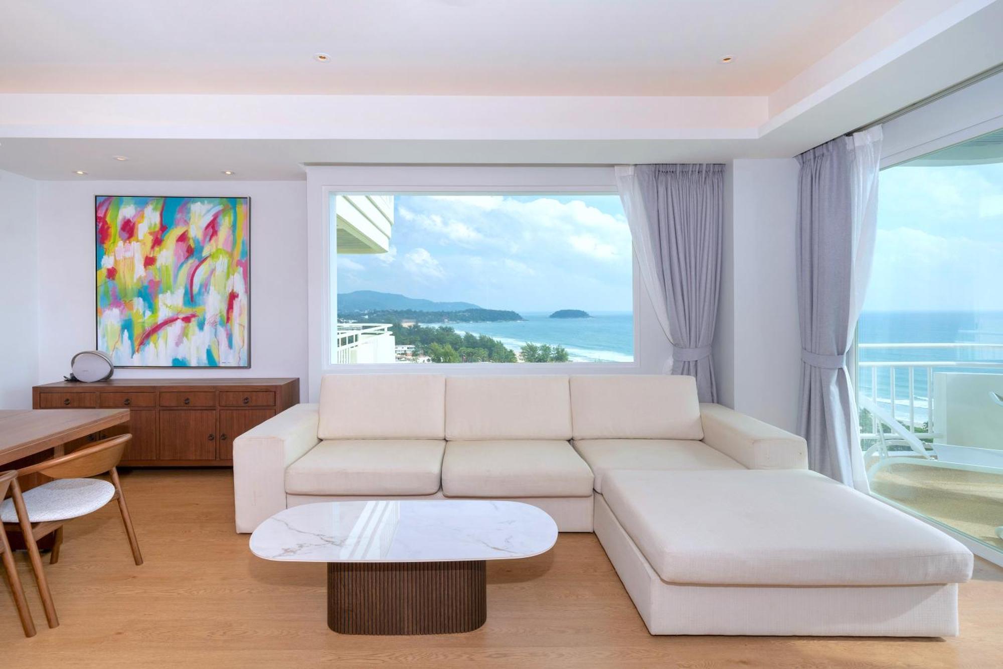 Chic Design & Full Seaview 2br 16c, Near Apartamento Karon