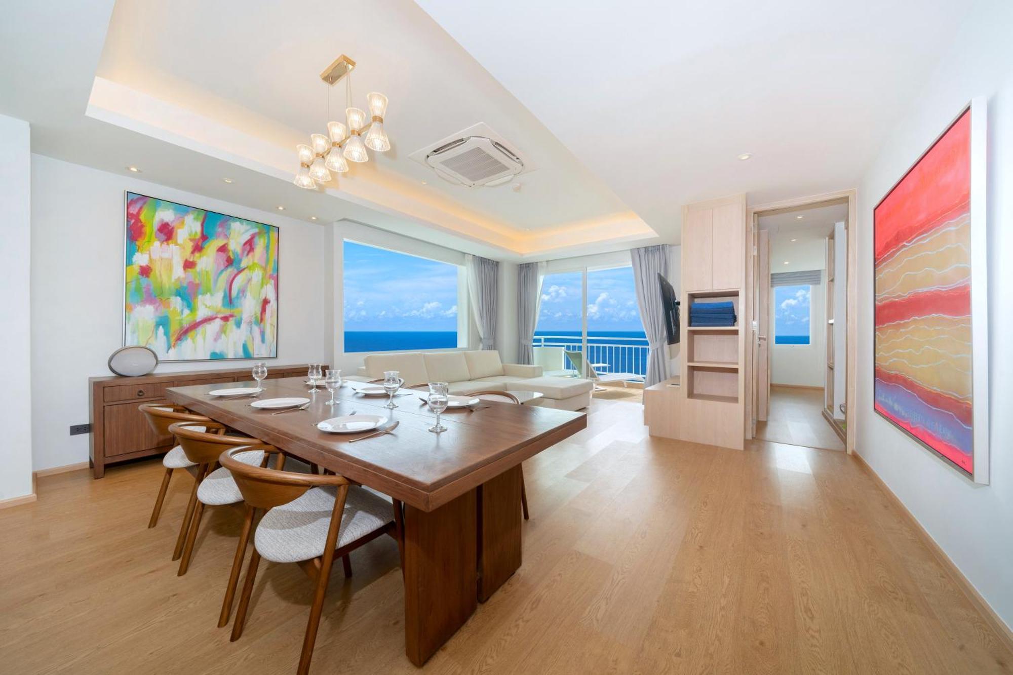 Chic Design & Full Seaview 2br 16c, Near Karon